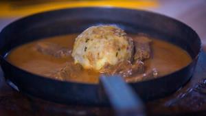 Kruhov cmok v golažu